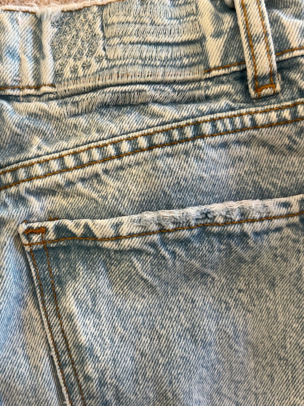 Revice Light Wash High-Rise Mom Jeans - Picture 4 of 6